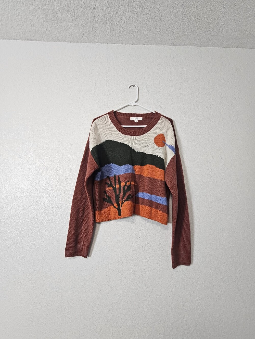 Womens Madden Nyc Scenic Colorblock Crop Sweater in Rust, Orange & Blue Sz L